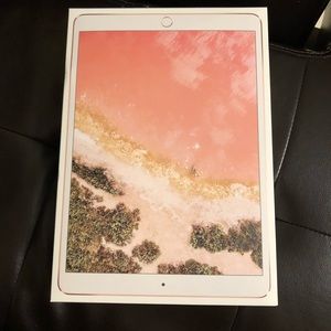 ❌SOLD❌iPad & iPhone Boxes